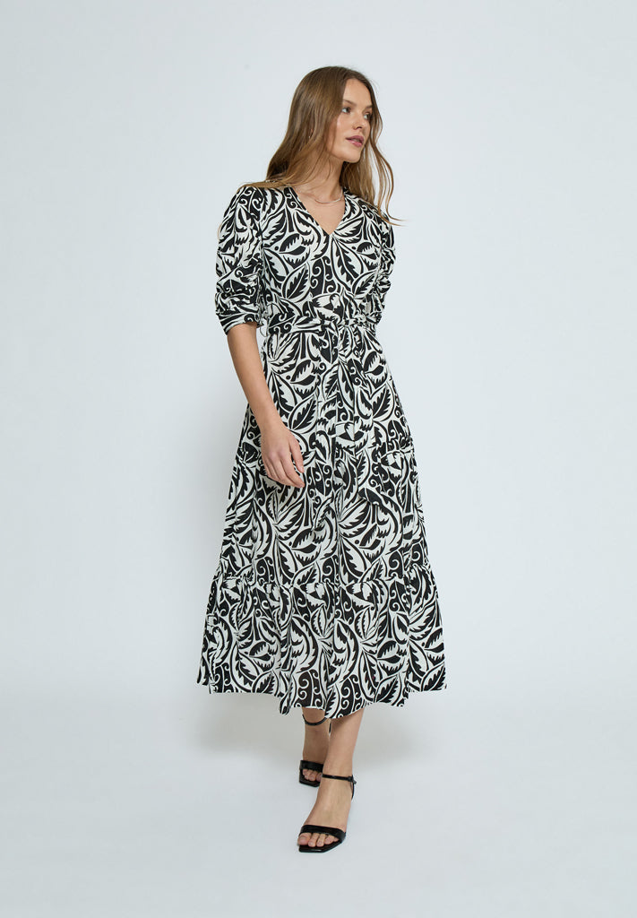 Peppercorn PCTomina Maxi Dress Dress 9000P Black Print