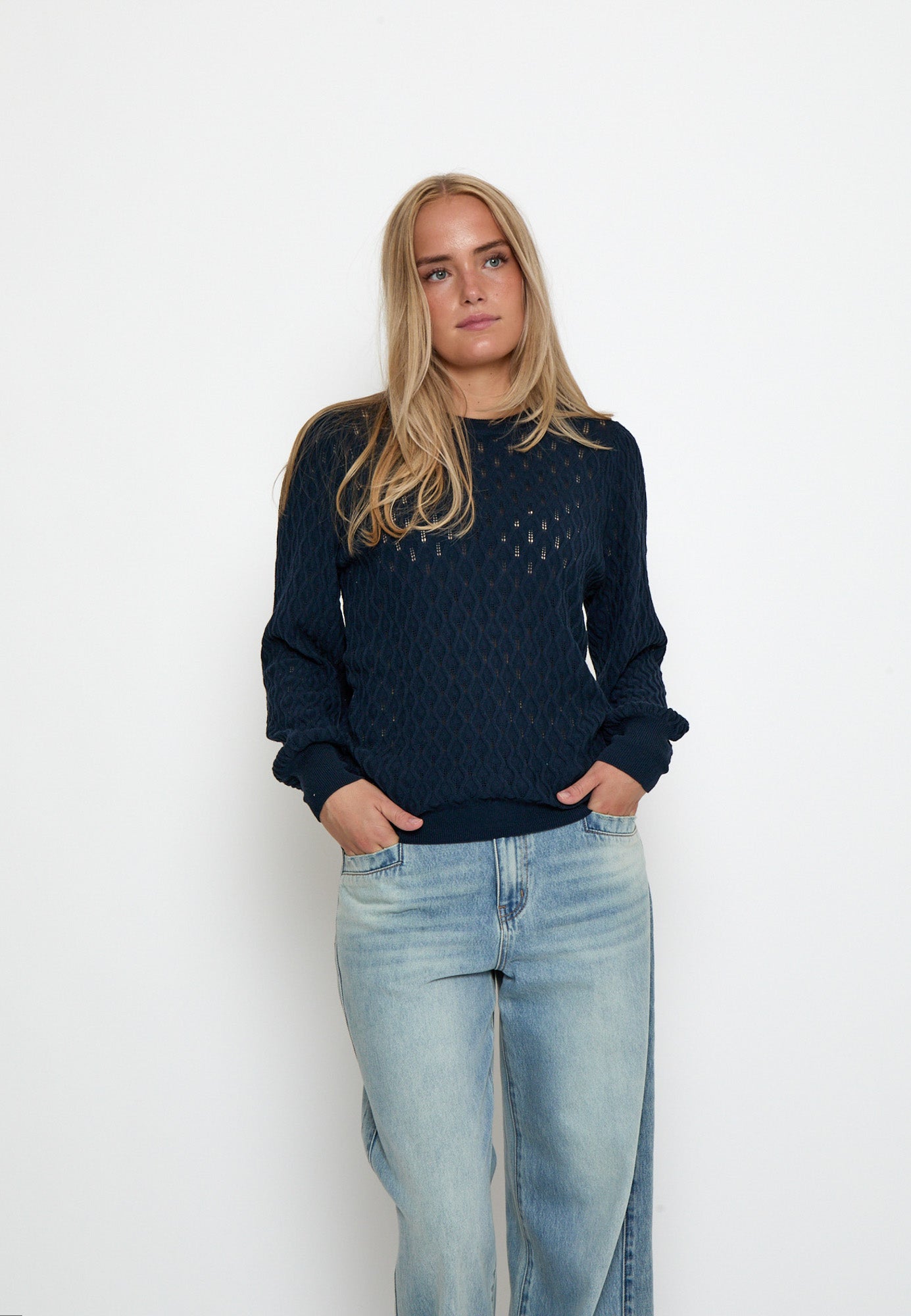 Peppercorn Rosalia Puff Sleeve Knit Pullover Pullover 2994 Sky Captain