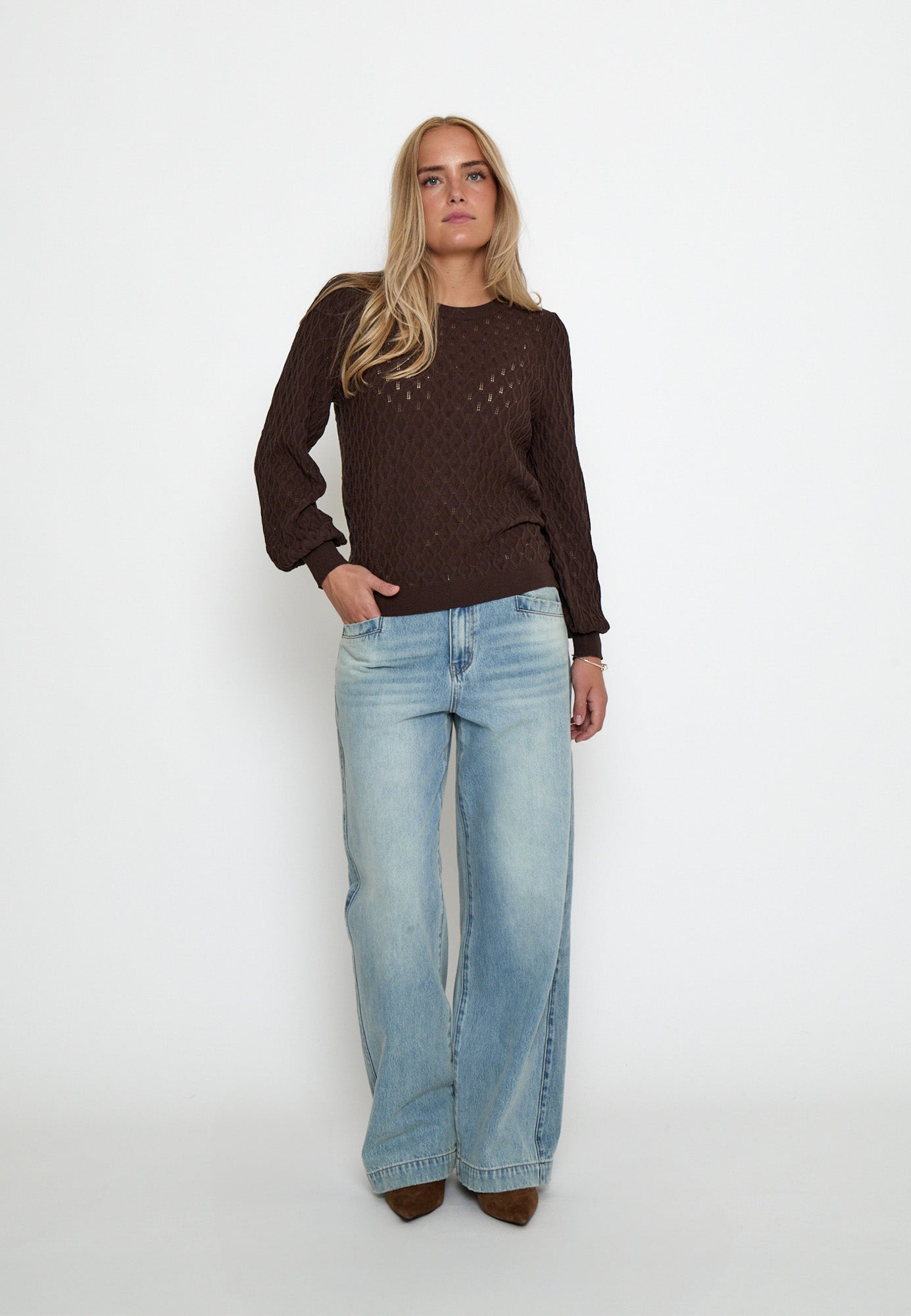 Peppercorn Rosalia Puff Sleeve Knit Pullover Pullover 3960 Java Brown