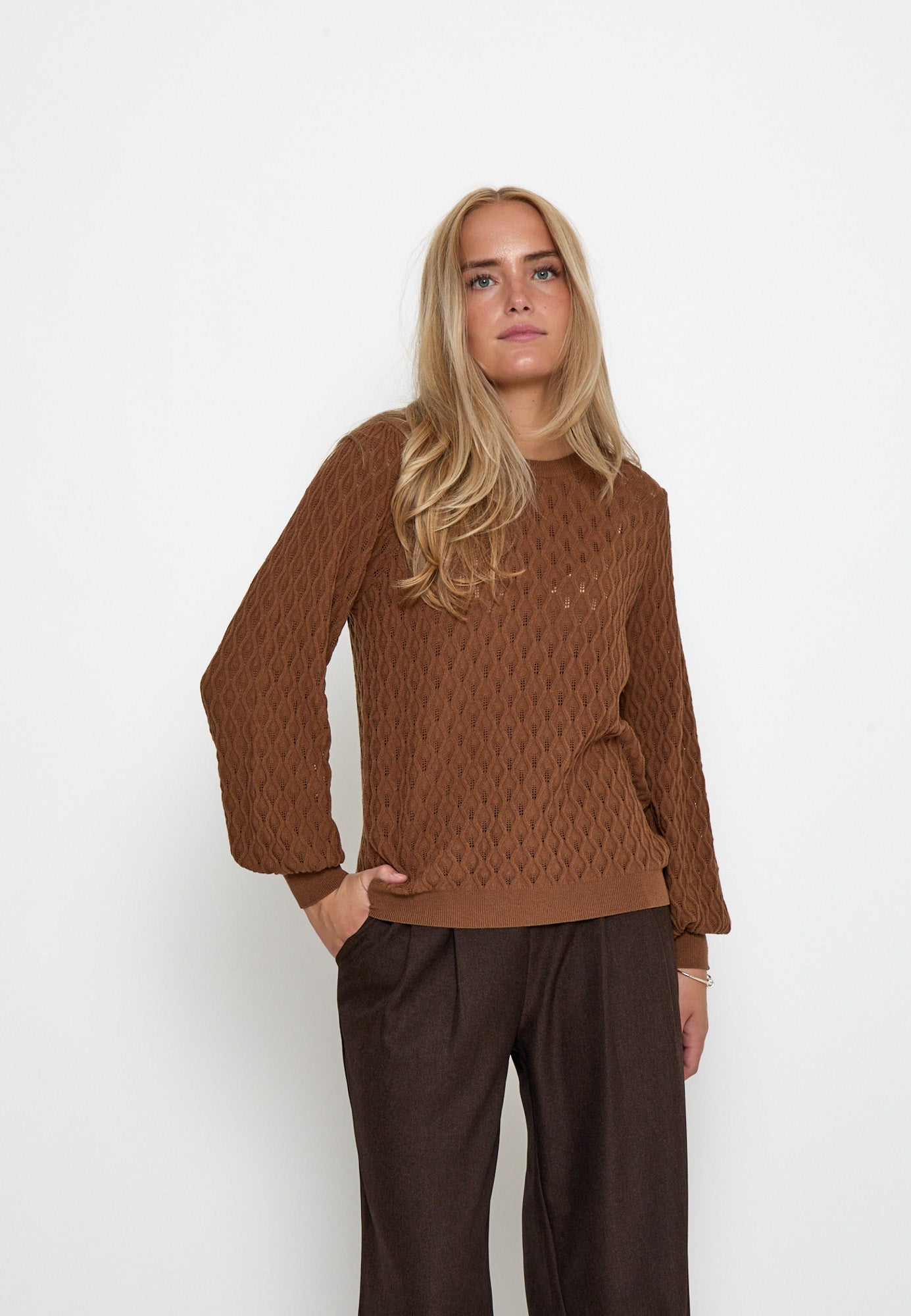 Peppercorn Rosalia Puff Sleeve Knit Pullover Pullover 5050 Toffee