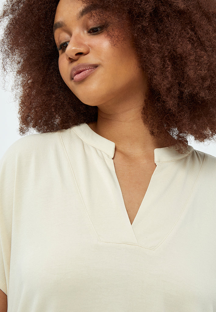 Peppercorn Rosalinda T-Shirt Curve T-Shirt 0265 Sandshell