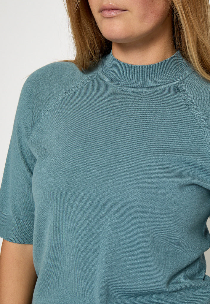 Peppercorn Tana Knit Pullover Pullover 1521 Smoke Blue