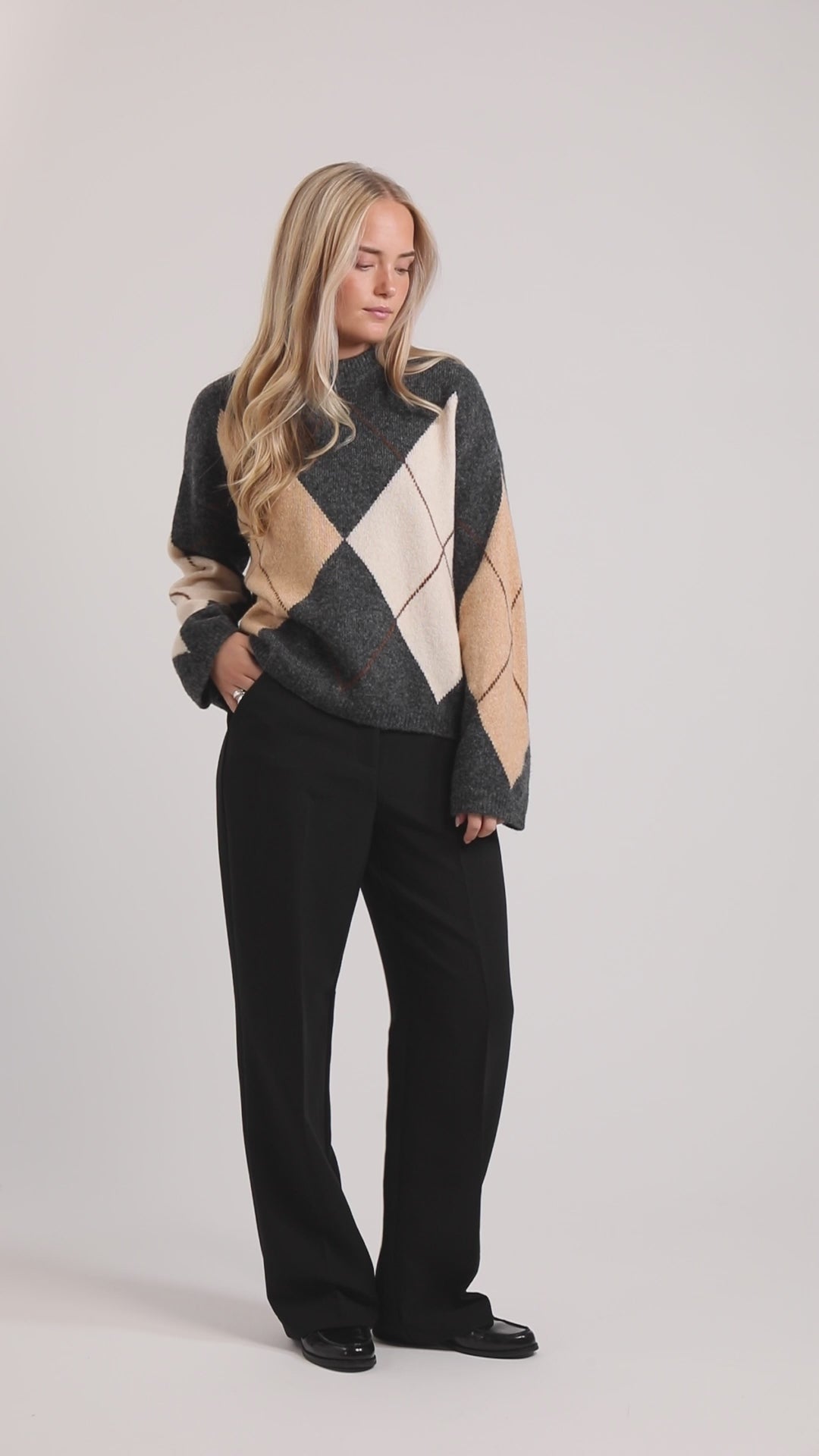 Peppercorn Tirna pull jacquard RWS - Dark Grey Mel. Check